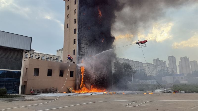 高層及超高層建筑外墻火、露臺(tái)火撲救